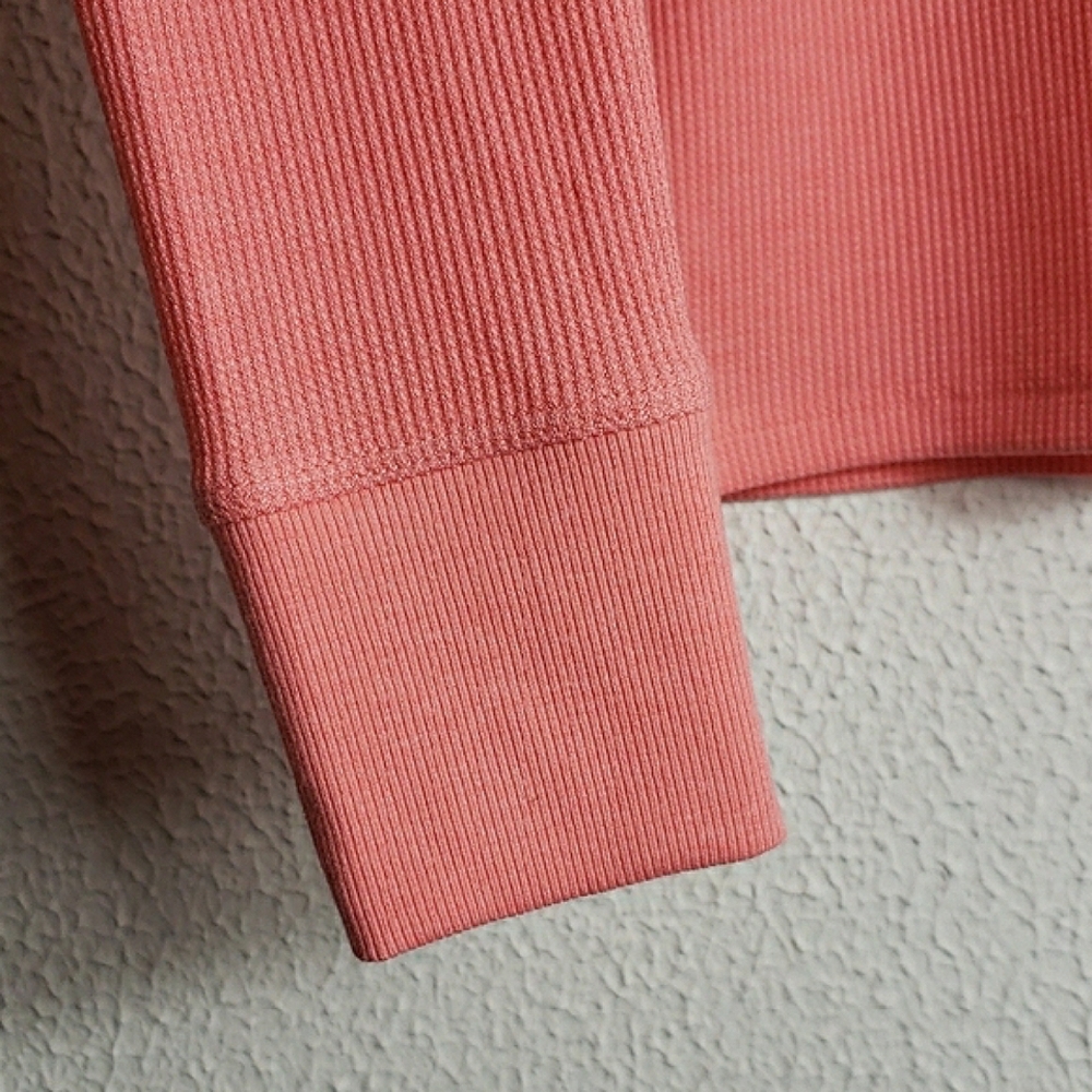 NWT American Eagle AEO Long Sleeve Cropped Hey Baby Mock Neck Tee Medium Preppy - Picture 4 of 12